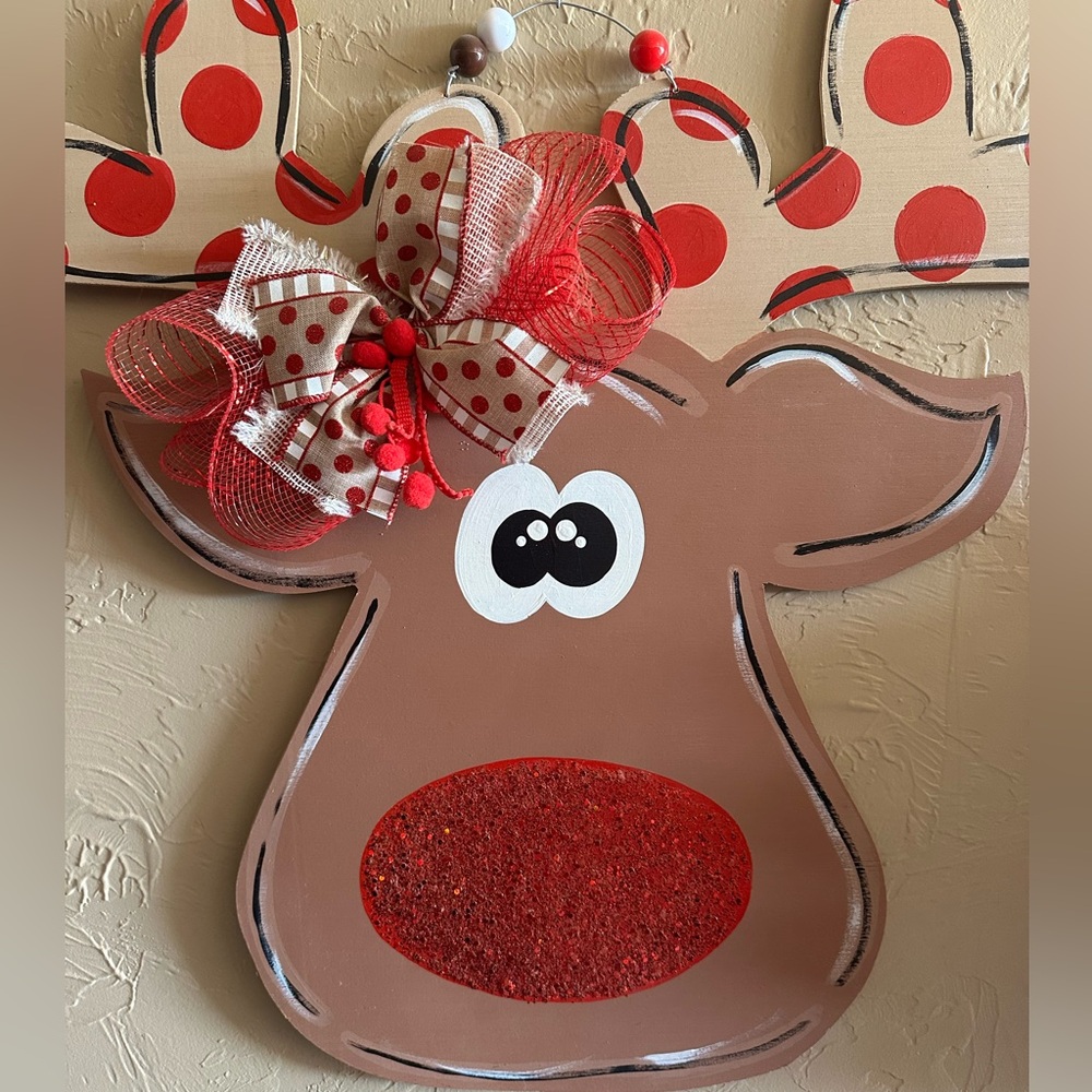 Festive Reindeer door hanger